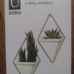 New in box - Geometric wall vessels